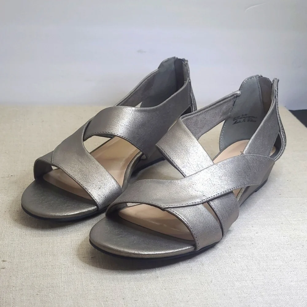 Easy Street Pewter Sandals Zip Back 9.5 W - Picture 1 of 7